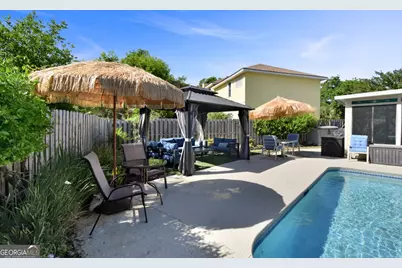 530 Clement Circle, Saint Simons, GA 31522 - Photo 18