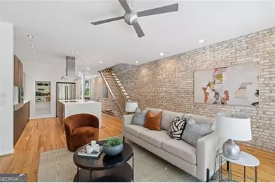 1327 Peachtree View NE, Brookhaven, GA 30319 - Photo 10