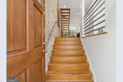 1327 Peachtree View NE, Brookhaven, GA 30319 - Photo 4