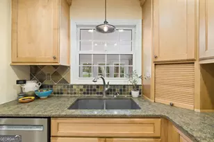 4455 Haverstraw Dr, Atlanta, GA 30338 - Photo 38