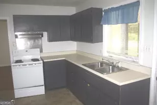 135 Briardale Ave, Warner Robins, GA 31093 - Photo 10