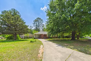 135 Briardale Ave, Warner Robins, GA 31093 - Photo 4