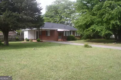 135 Briardale Avenue, Warner Robins, GA 31093 - Photo 4