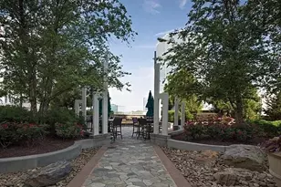 3324 Peachtree Rd NE, Atlanta, GA 30326 - Photo 32