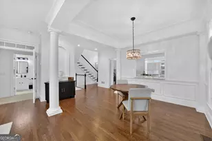 1015 Heatherbrook Ln NE, Atlanta, GA 30324 - Photo 6