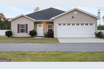 672 Lakeside Circle, Baxley, GA 31513 - Photo 8