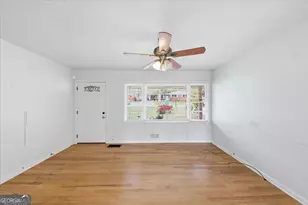 5179 Laurel Cir, Morrow, GA 30260 - Photo 4
