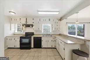 5179 Laurel Cir, Morrow, GA 30260 - Photo 12