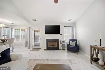 1201 Pendley Point, Hampton, GA 30228 - Photo 6