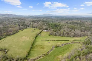 95 Hickory Ave, Blue Ridge, GA 30513 - Photo 8