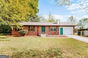 329 Gordon Cir, Winterville, GA 30683 - Photo 1