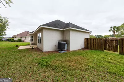 110 Lexington Way, Brunswick, GA 31525 - Photo 14