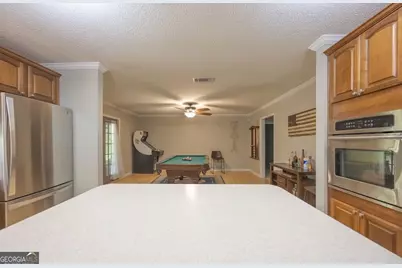 210 Wildwood Drive, Statesboro, GA 30458 - Photo 8