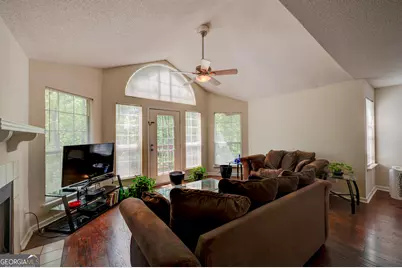 1315 Red Deer Way # 255, Johns Creek, GA 30022 - Photo 4