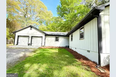 1177 Bob Smith Road, Sharpsburg, GA 30277 - Photo 2
