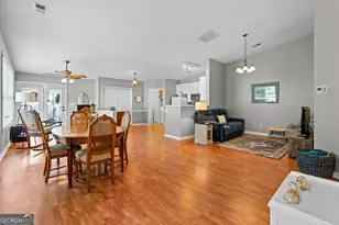 1017 Pinehurst Dr, Peachtree City, GA 30269 - Photo 8