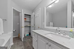 1001 Holly Dr, Gainesville, GA 30501 - Photo 26