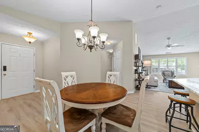 1001 Holly Drive, Gainesville, GA 30501 - Photo 6