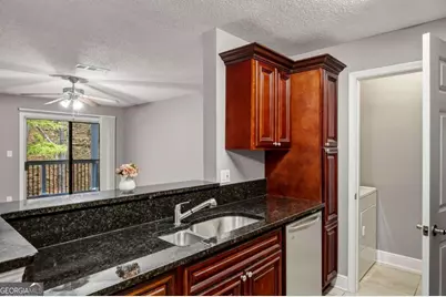 6208 Santa Fe Parkway, Sandy Springs, GA 30350 - Photo 8