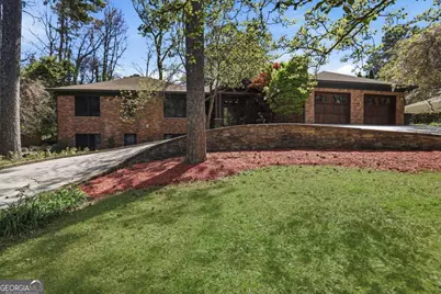 2881 Cravey Drive NE, Atlanta, GA 30345 - Photo 2