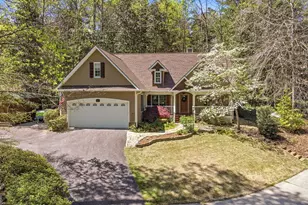 207 Springwood Dr, Clarkesville, GA 30523 - Photo 2