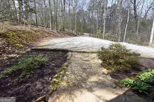 545 Laurel Cir, Blue Ridge, GA 30513 - Photo 10