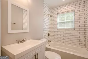 880 St Charles Ave NE, Atlanta, GA 30306 - Photo 18