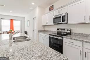 115 N Chesapeake Bay Dr, Locust Grove, GA 30248 - Photo 6