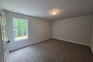957 Widener Memorial Dr, Winder, GA 30680 - Photo 12