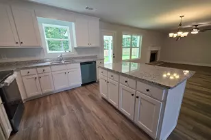 957 Widener Memorial Dr, Winder, GA 30680 - Photo 6