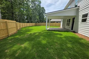 957 Widener Memorial Dr, Winder, GA 30680 - Photo 14