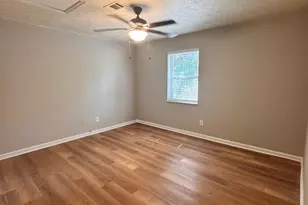 2888 Parrott Ave, Atlanta, GA 30318 - Photo 2