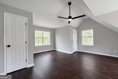 5356 Biffle Road, Stone Mountain, GA 30088 - Photo 10