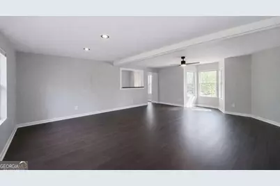 5356 Biffle Road, Stone Mountain, GA 30088 - Photo 6