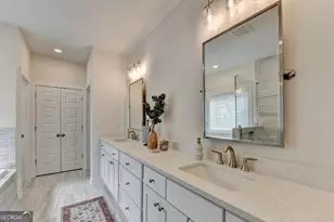 8125 Long Slope Dr, Gainesville, GA 30506 - Photo 48