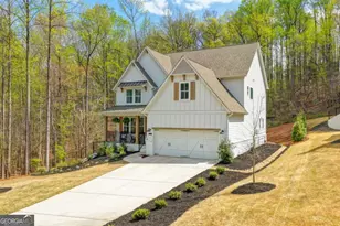 8125 Long Slope Dr, Gainesville, GA 30506 - Photo 2