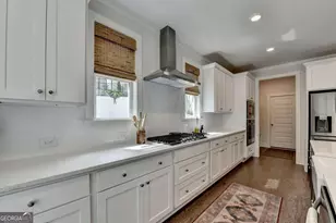 8125 Long Slope Dr, Gainesville, GA 30506 - Photo 32