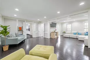 945 E Riverbend Dr SW, Lilburn, GA 30047 - Photo 10