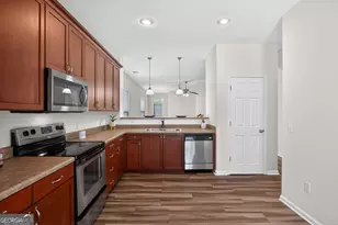 190 Chapel Lake S, Savannah, GA 31419 - Photo 10