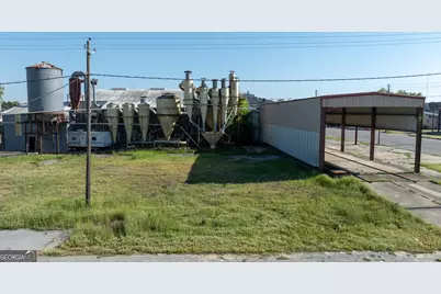 68 First Street, Hawkinsville, GA 31036 - Photo 14