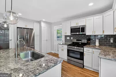 823 Frances Drive SE, Smyrna, GA 30080 - Photo 12