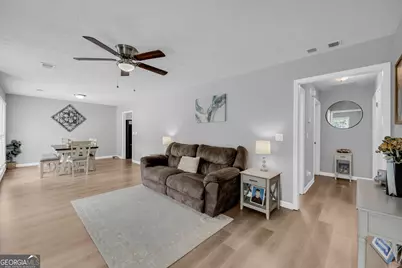 1517 Country Court, Auburn, GA 30011 - Photo 8