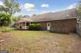 330 Central Ave, Guyton, GA 31312 - Photo 8