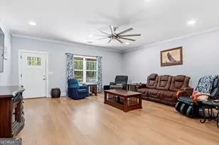 113 Lands Dr NE, Milledgeville, GA 31061 - Photo 8