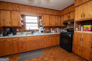 313 Mobley St, Griffin, GA 30223 - Photo 8