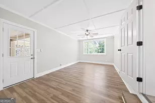 324 Park Hill Dr, Lagrange, GA 30241 - Photo 16