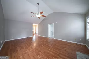 124 Woodridge Cir, Lagrange, GA 30241 - Photo 6