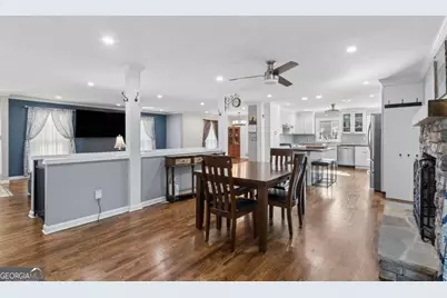 2410 Henderson Road, Tucker, GA 30084 - Photo 10