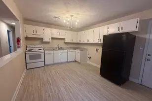 150 Essex Ct, Athens, GA 30605 - Photo 2