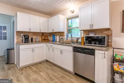 210 Bernice Drive, Bogart, GA 30622 - Photo 8